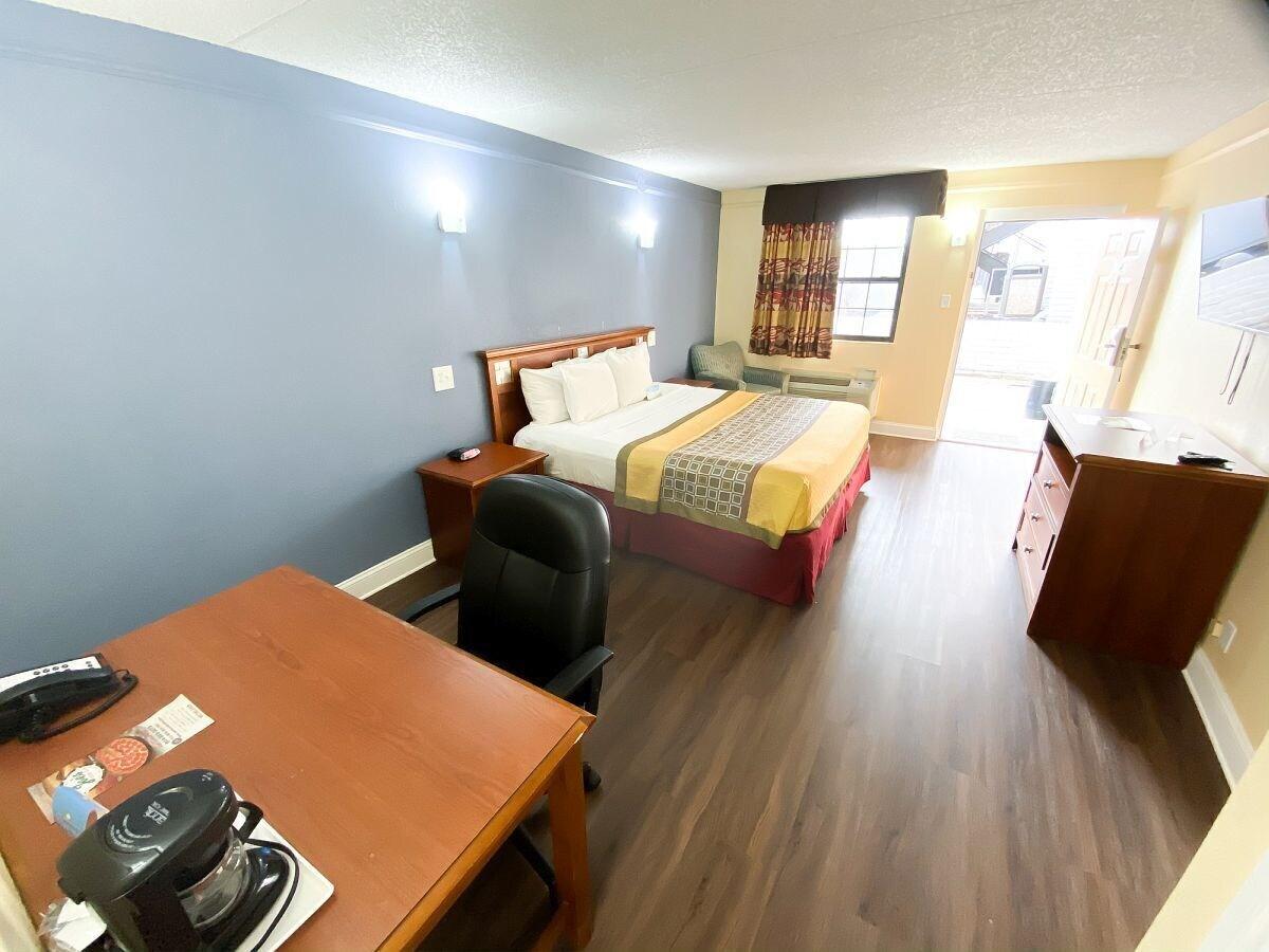 Econo Lodge Richmond-North Chesterfield Экстерьер фото